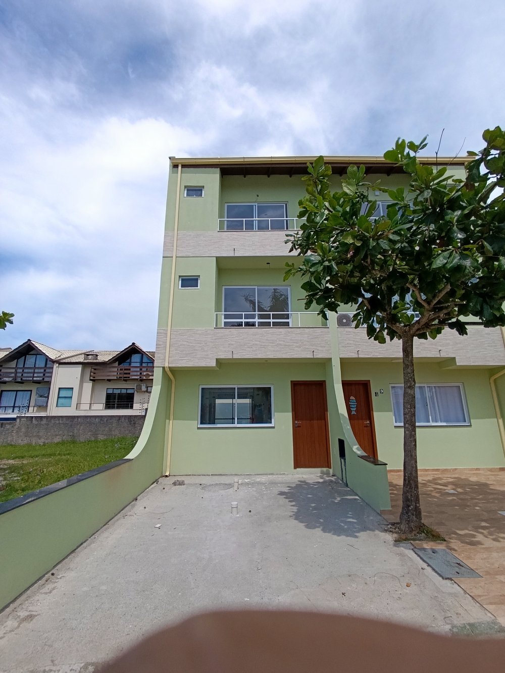 Sobrado em Condomínio - Venda - Tabuleiro - Barra Velha - SC