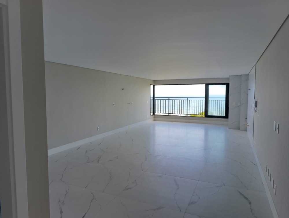 Apartamento Alto Padrão - Venda - Itacolomi - Balneário Piçarras - SC